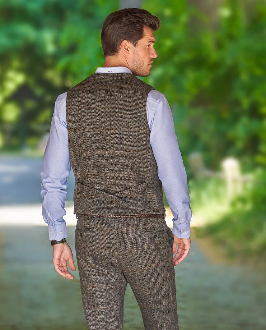 Harris Tweed Weste ''Wales'' in highland green herringbone - Image 2